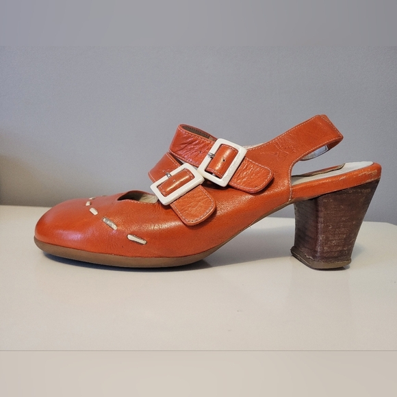 Fluevog Operetta Fiorenza Slingbacks , Size 10 - Picture 5 of 11